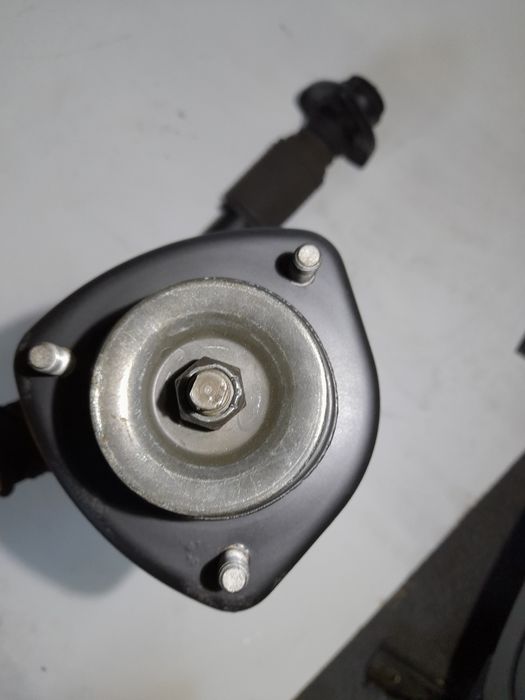 Пневмо подушка стойка амортизатор BMW X5 E53 2002-2006 рік