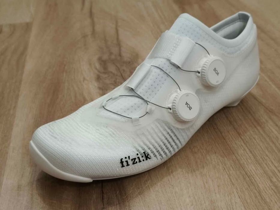 Sapatos de estrada Fizik Vega Carbon "Novos"