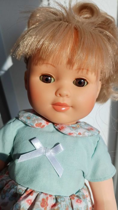 Лялька колекційна Petitcollin