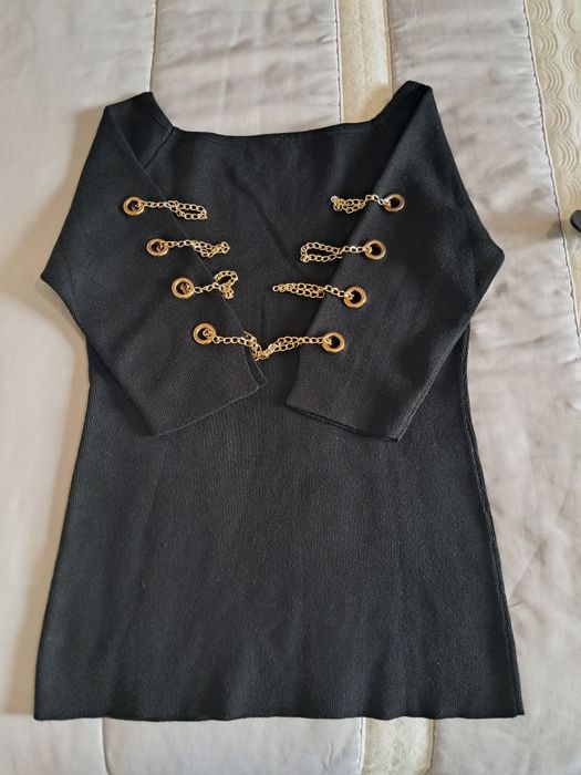 Camisola com correntes