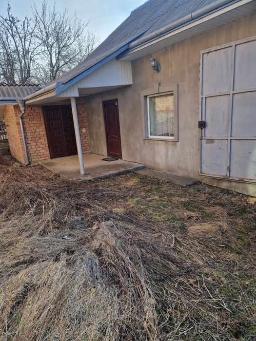 Продаж будинку в р-ні Роща ( верх)