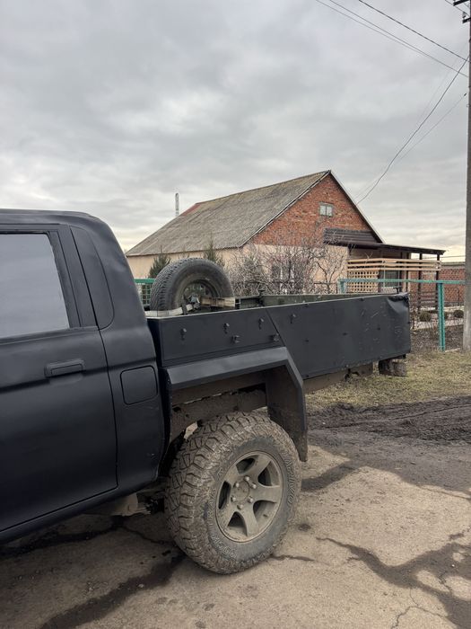 Mitsubishi L200 2003