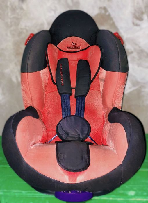 Дитяче Автокрісло