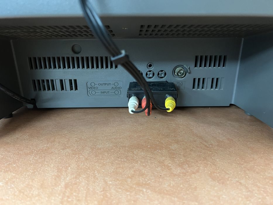 Телевизор Samsung CS-15K30MJQ б/у