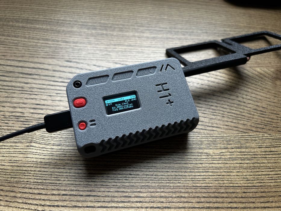 Heltec V4, 868 mHz, GPS, Meshtastic, автономний месенджер