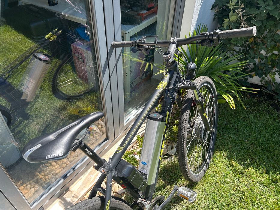 Bicicleta BERG Trailrock 29” Elétrica – Bateria Samsung 36V 12Ah