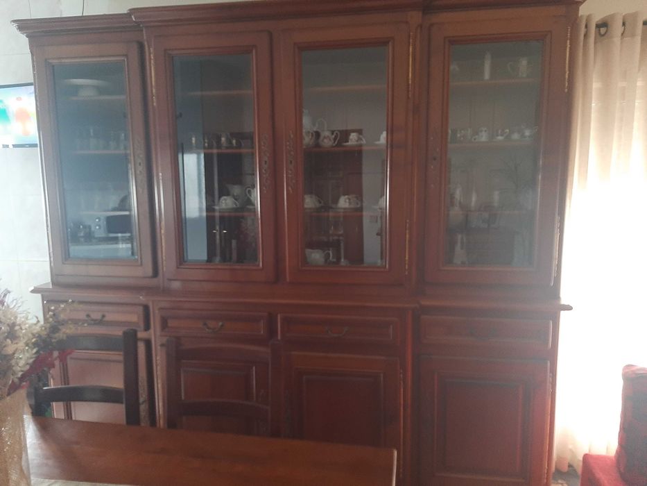 Mobília de sala de jantar em cerejeira