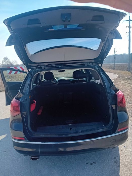 Opel astra j kombi 1.6 turbo