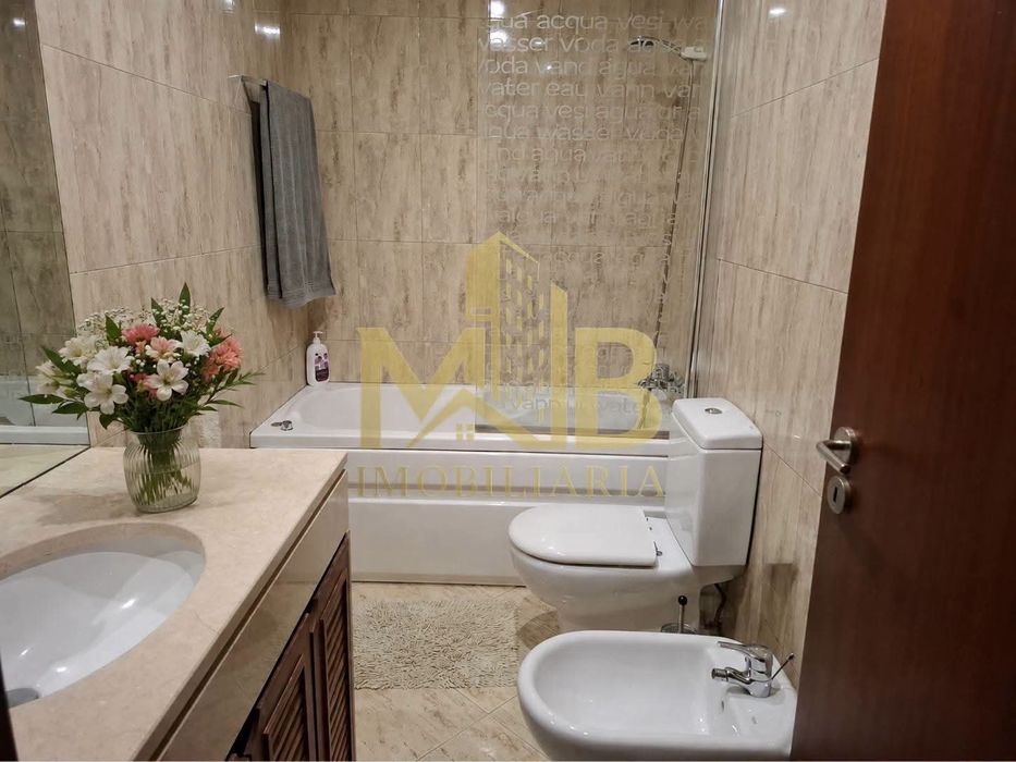 Apartamento T3 Centro de Paredes