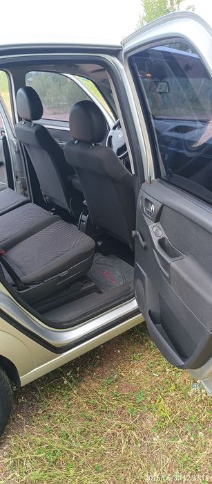 Opel Meriva ( Газ-бензин) БЕЗ ТОРГУ