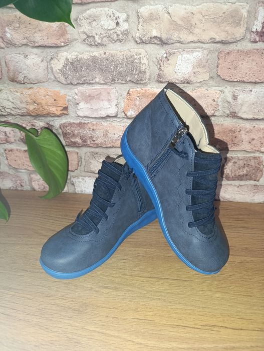 Nowe jesienne botki na płaskiej podeszwie niebieskie jeans roz 36