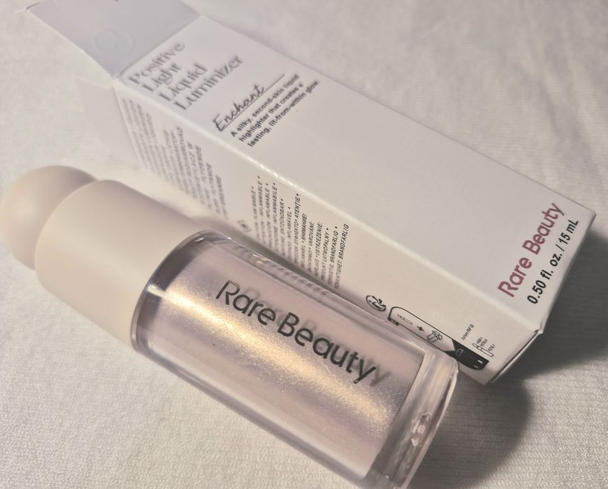 Rare Beauty Positive Light Liquid Luminizer New Rozświetlacz w Płynie