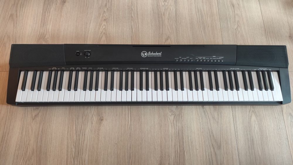 Pianino keyboard Schubert