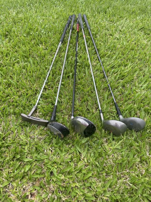 Tacos de golfe de marcas variadas