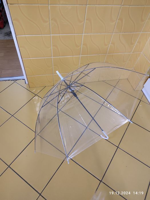 Nowa przezroczysta parasolka ślubna