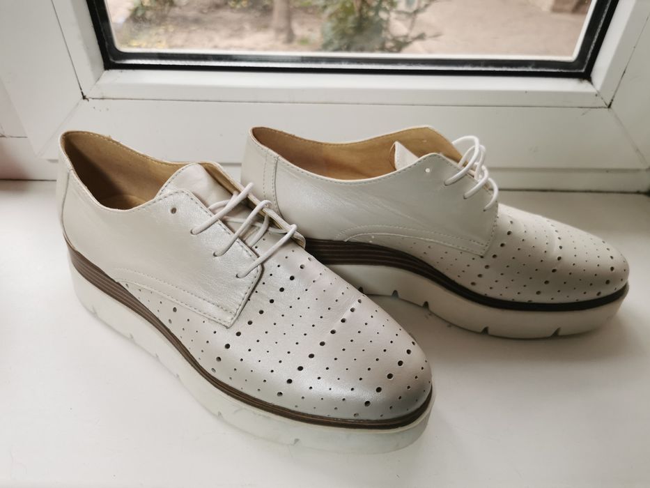 Кожаные туфли Geox Индонезия