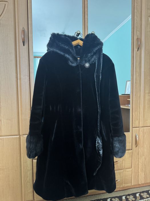 Шуба мутон дуже тепла