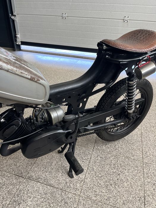 Ciclomotor Casal de 2 velocidades de mão
