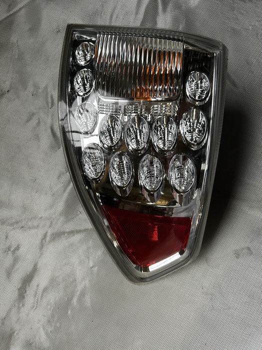 Subaru Impreza Lampa Lewy Tył