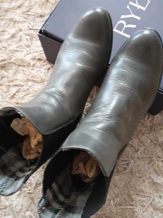 Sprzedam damskie sztyblety Ryłko