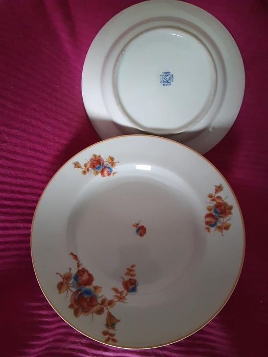 Selling soup plates64752190073987122