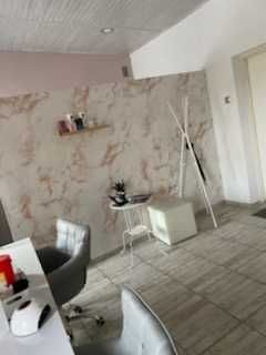 Lokal 25m2 na biuro/salon/gabinet Koliby 2A