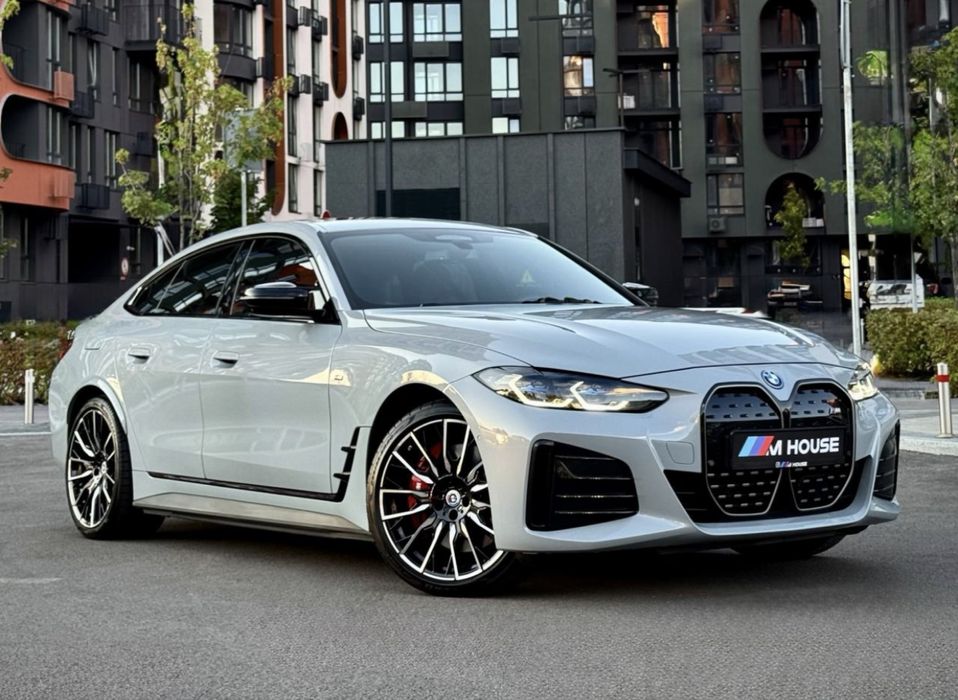 BMW I4 2023 84.9 kwt