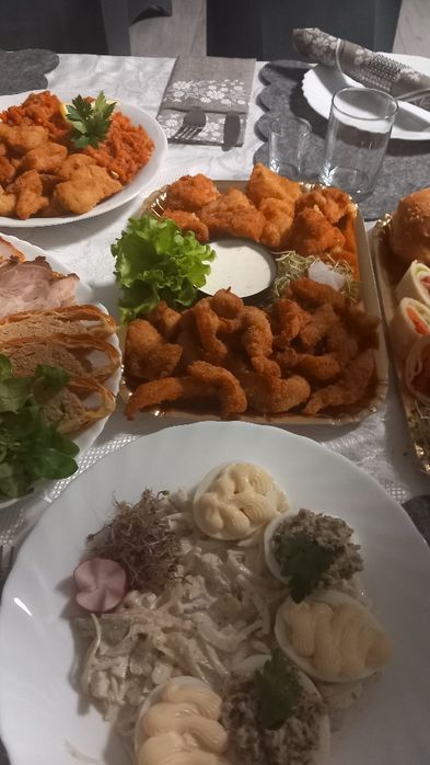 Kucharka.  Catering  obsluga