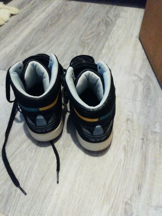 Sapatilhas adidas