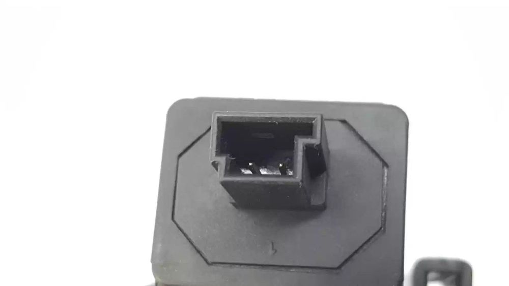 VALVULA AR ADICIONAL MERCEDES-BENZ CLK 2003 -A2038000178