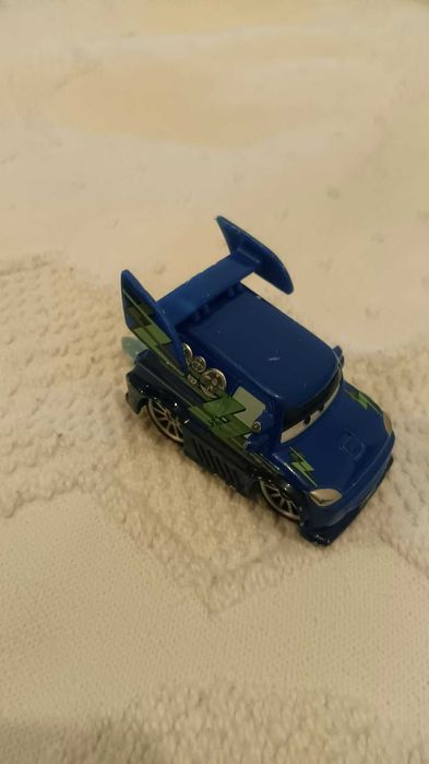 carro faísca mcqueen