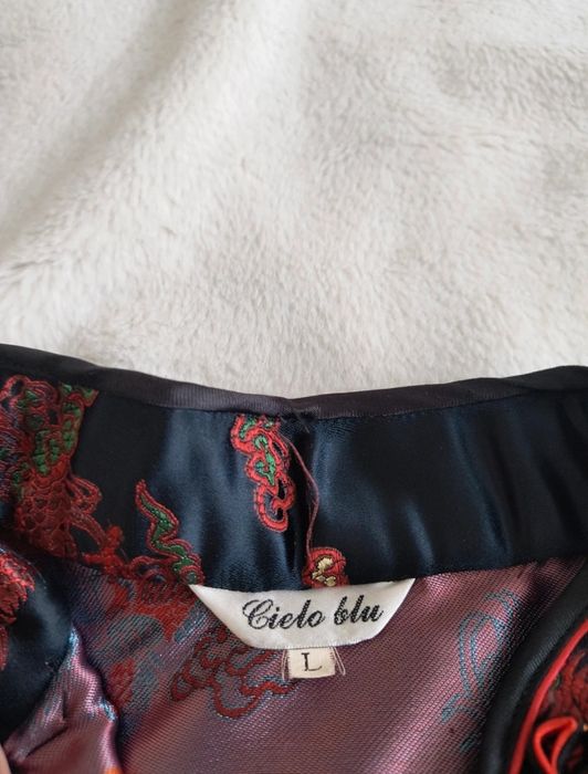 Damska jedwabna sukienka