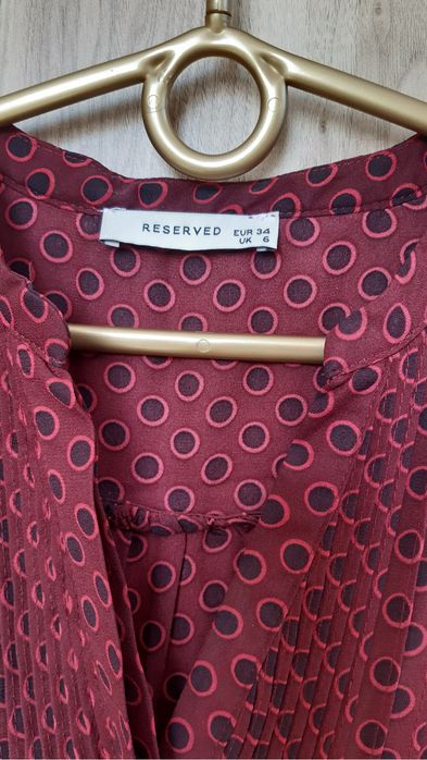 Продам плаття reserved