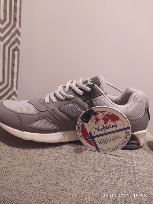 Buty Nebulus rozmiar 43.