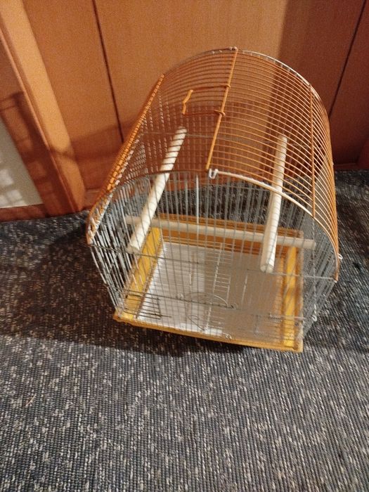 Gaiolas  para  os  passaros.