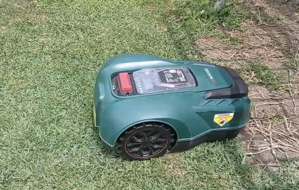Robot corta relva novo sem estrear Parkside