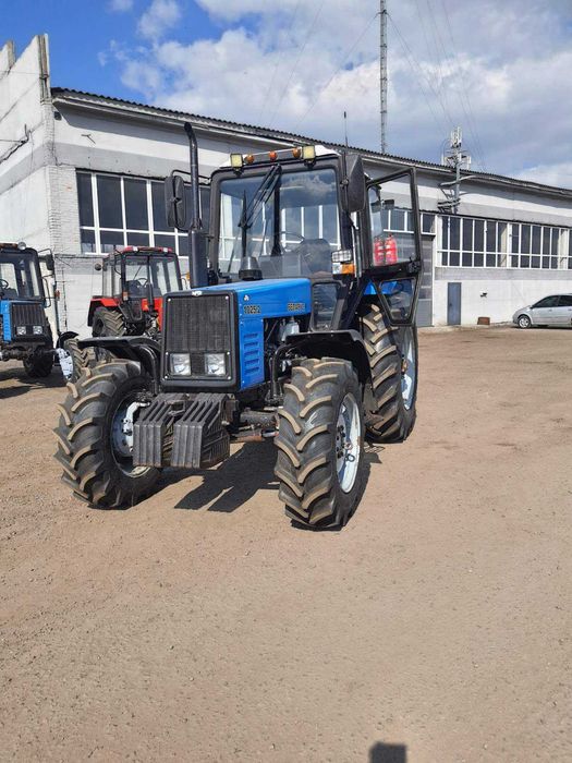 Трактор МТЗ 1025.2   2012 року