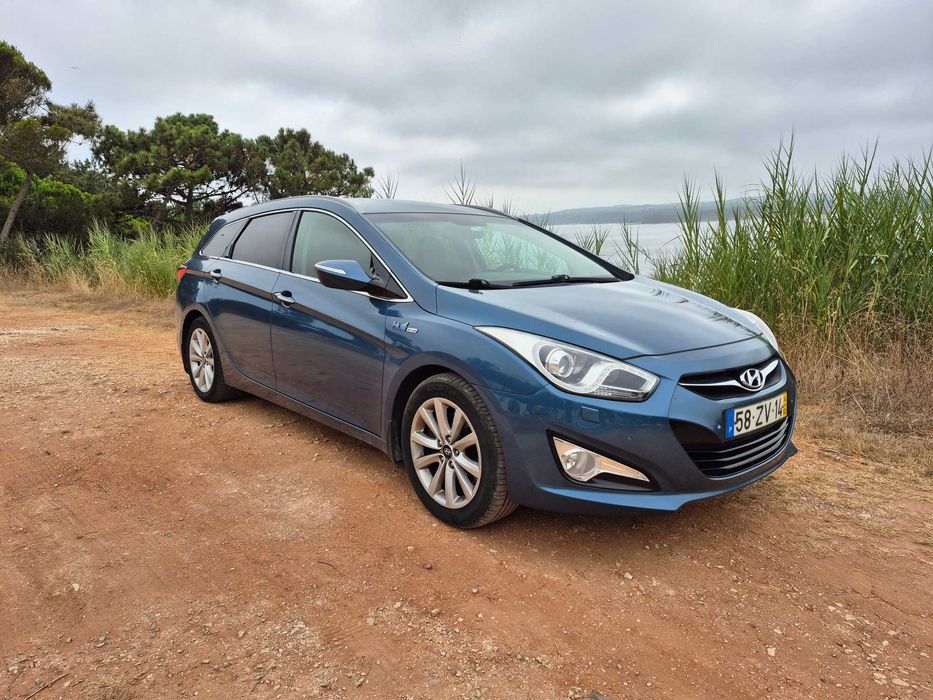 Hyundai i40 CW Tecno 136cv full extras