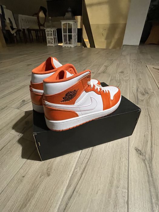 Buty Jordan 1 Mid