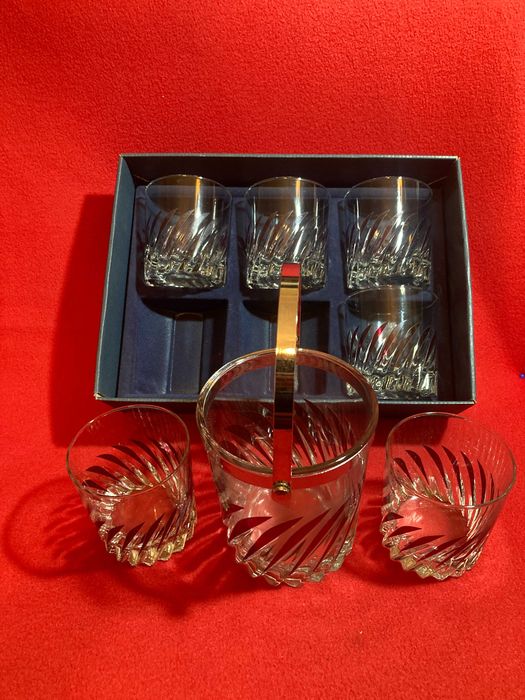 Conjunto de copos com Farpé, cristal d'arques