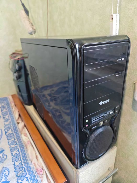 Комп'ютер AMD Phenom 1090T 16GB ddr3 SSD-250GB Nvidia GTS 450