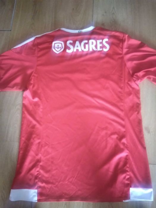 Camisola vermelha SLB