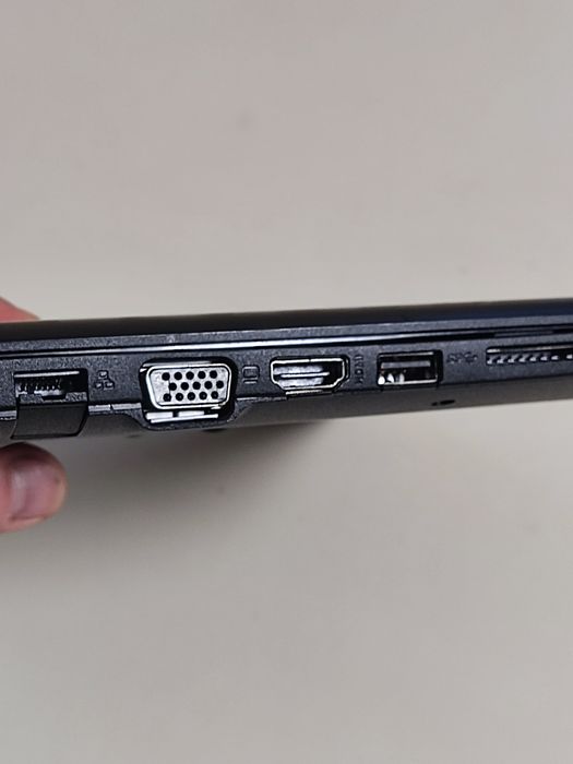 Asus L402M, 14".Celeron N2840, 2gb ddr3, ssd 120gb.