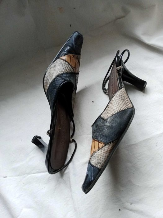 Обувь сапоги босоножки р.25,5  38  40