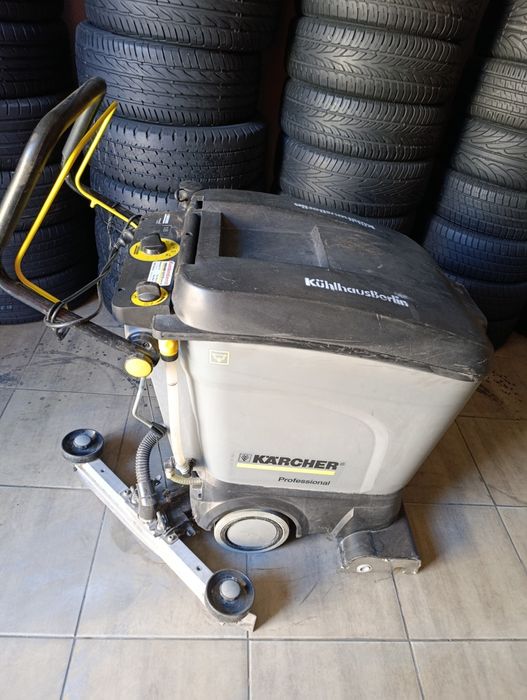 Підлогомийна машина KARCHER BR 40-25
