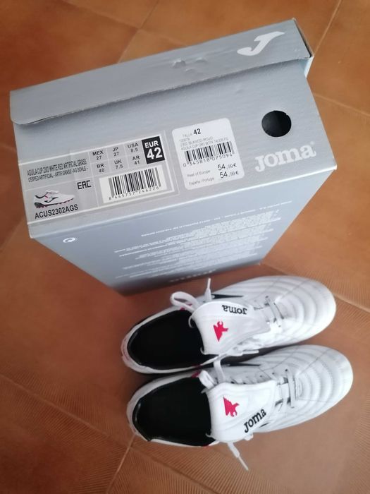 Chuteiras usadas n 42 joma