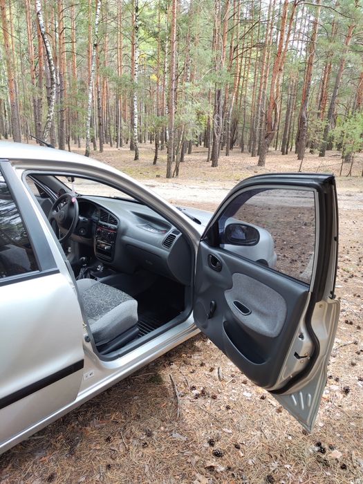 Daewoo Lanos 1.5