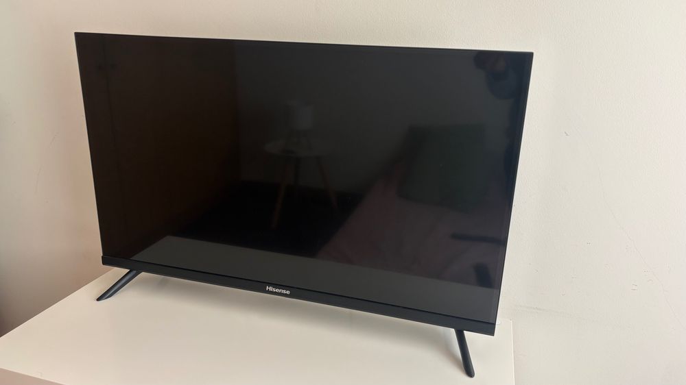 TV 32” Hisense sem comando
