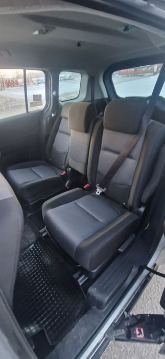 Mazda 5 1.8 gaz lpg 7 osobowa