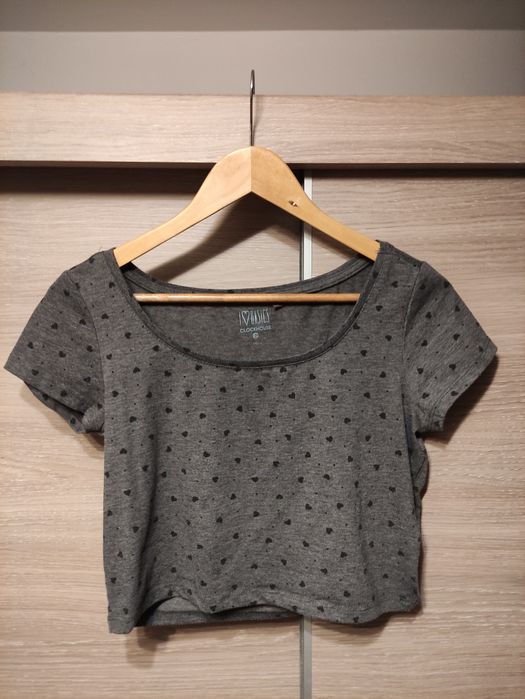 Bluzka Crop Top w serduszka